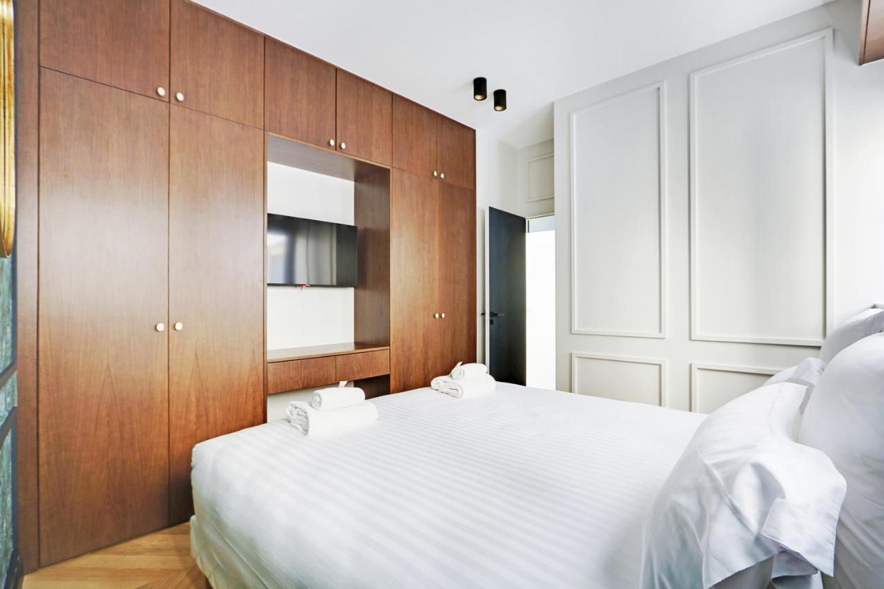 Pick A Flat'S Apartment In Triangle D'Or - Pierre 1Er De Serbie Paris Bagian luar foto
